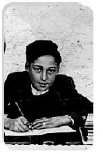 Ni�o entre los mayores, mis compa�eros me llamaban "Alfonso el Sabio".